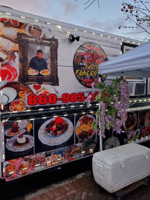 Food Truck American Mexican Tasty Flavors 72 Photos 11 Reviews Food Trucks 716 Maple Ave Hartford Ct United States Restaurant Reviews Phone Number