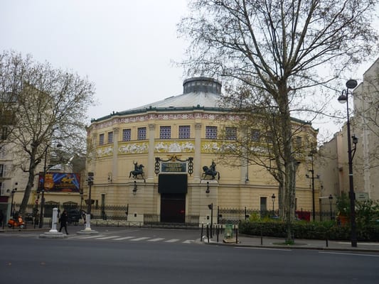 Cirque d'Hiver Bouglione by null