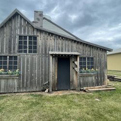 Laura Ingalls Wilder Museum - Replica facade of the original house