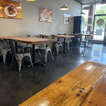 The Mac House - American Near Me - Wake Forest, North Carolina