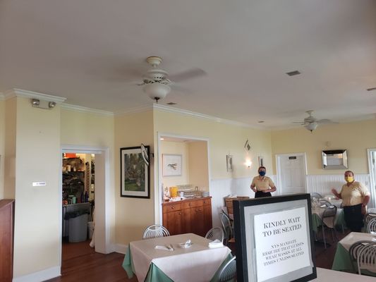 The Inn Spot by null