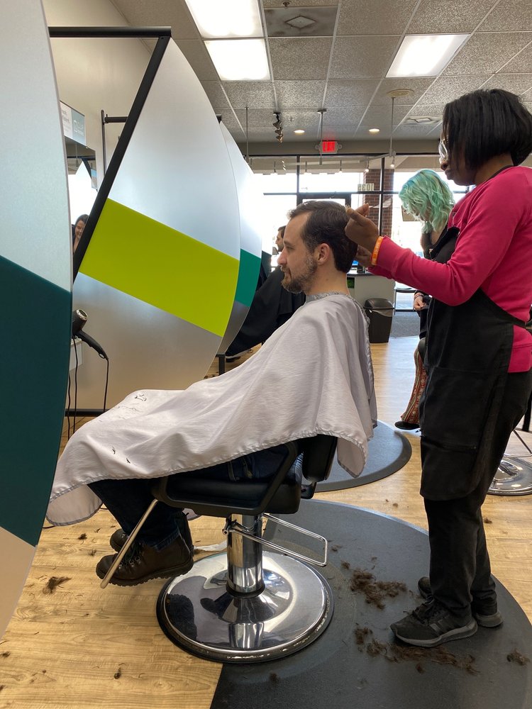 GREAT CLIPS Updated August 2024 10 Reviews 1035 N Cedar Bluff Rd