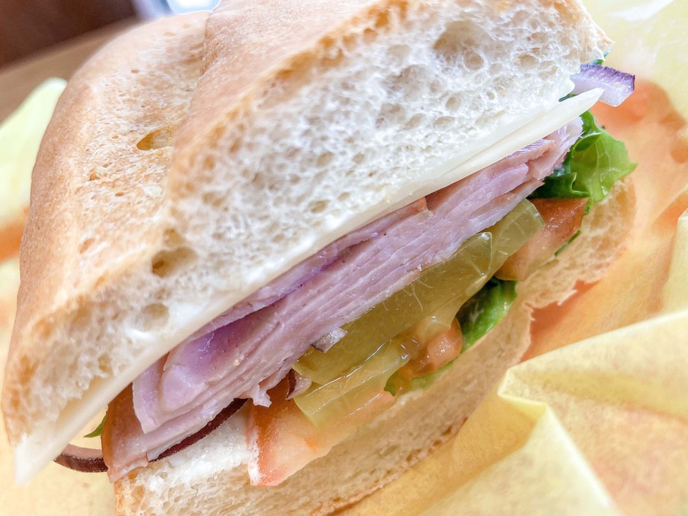 MAYHEW DELI Updated September 2024 35 Photos & 66 Reviews 9333