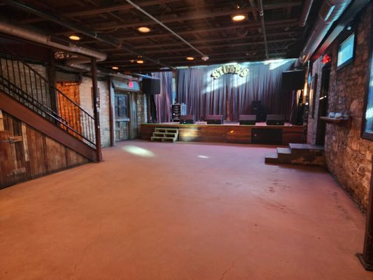 Stubb's Bar-B-Q by null