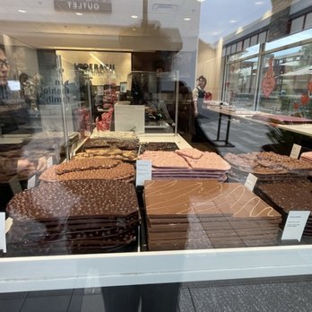 Läderach chocolatier suisse - FrischSchoggi slabs - Candy Stores Near Me - Livermore, California Läderach chocolatier suisse - FrischSchoggi slabs - Candy Stores Near Me - Livermore, California
