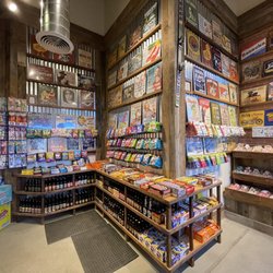 Rocket Fizz - Inside