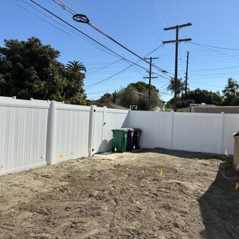 Premier Smartscape - Dirt Backyard - Landscaping Near Me Premier Smartscape - Dirt Backyard - Landscaping Near Me