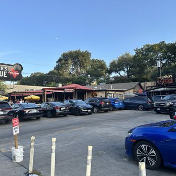 Terry Black's Barbecue - Outside parking area - Barbeque Near Me - Austin, Texas Terry Black's Barbecue - Outside parking area - Barbeque Near Me - Austin, Texas