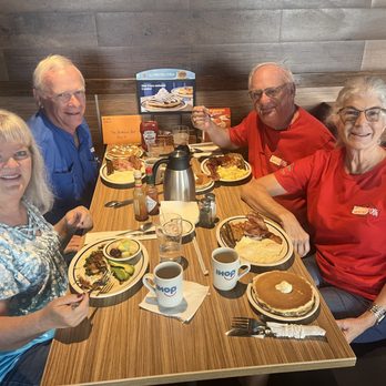 IHOP - Breakfast & Brunch Near Me - Lytle, Texas