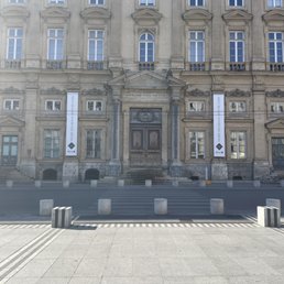 Exterior photo of Musée des Beaux-Arts - Lyon, 69 Exterior photo of Musée des Beaux-Arts - Lyon, 69