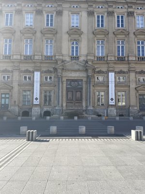 21 Pl. des Terreaux by null