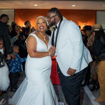 Married By Bobbee - Officiants Near Me Married By Bobbee - Officiants Near Me