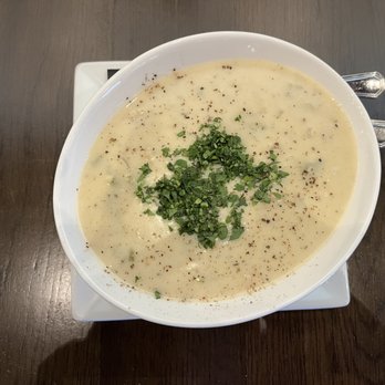 Walt's Wharf - Seafood Near Me - Seal Beach, California
