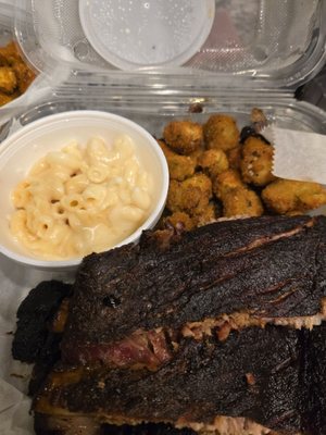 King's Custom Smoked Meats Restaurant by null