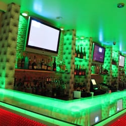 Oxygen Ultra Lounge - Second level bar1