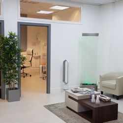 London Dermatology Clinic - Reception