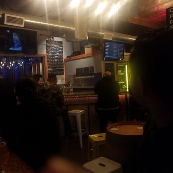 818 Brewing - Bar - Breweries Near Me - Canoga Park, California 818 Brewing - Bar - Breweries Near Me - Canoga Park, California