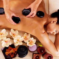 Asian Massage 28th - 616-635-7484.$60/hour Special Price/Asian massage.full body massage.Deep pressure massage.Thai massage.oil massage