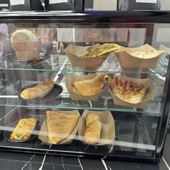 Dar Al Coffee - Coffee & Tea Near Me - Peoria, Illinois