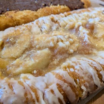 Ganache Bakery - Apple coffee cake - Bakeries Near Me - Morton Grove, Illinois