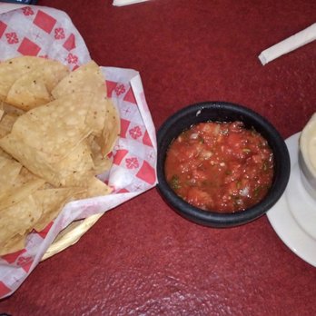 Taqueria Garibaldi - Salsa and cheese dip - Mexican Near Me - Pelham, Alabama