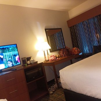 La Quinta by Wyndham Morgantown - Hotels Near Me - Westover, West Virginia La Quinta by Wyndham Morgantown - Hotels Near Me - Westover, West Virginia