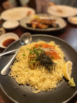 Marumi Sushi by null