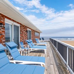 Norseman Resort On the Beach - New Loungers