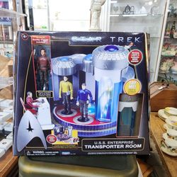 Gift Horse Antique Centre - Cool collectors items