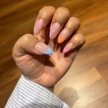 Bliss Nail Lounge - Nail Salons Near Me - Arlington, Virginia