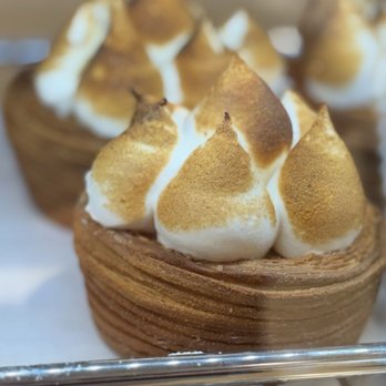 SOS Counter - Banana Pudding - Bakeries Near Me - Franklin, Tennessee SOS Counter - Banana Pudding - Bakeries Near Me - Franklin, Tennessee