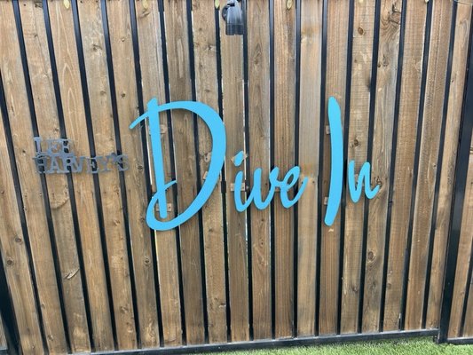 Lee Harvey's Dive In by null