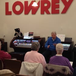Dunkley Music - Lowrey Play-For-Fun Classes!
Join hundreds of seniors, and enjoy playing music today!