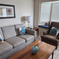 Channel Islands Shores - Living area