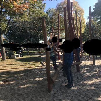 Spielplatz Luftschiff - Playgrounds Near Me - Chemnitz, SN