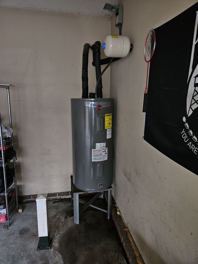 Slide of Flowmaxx Plumbing