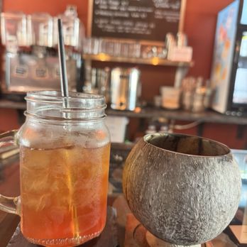 Casa Cacao - Ginger peach iced tea & supercharged kava - Coffee & Tea Near Me - Columbus, Ohio