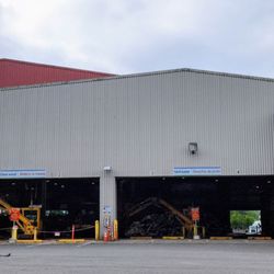 Shoreline Recycling & Transfer Station - Main building for Recology Shoreline and dump by weight/fee (9/10/24)