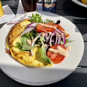 The Oakmont - Omelet Fresca - American Near Me - Indianapolis, Indiana The Oakmont - Omelet Fresca - American Near Me - Indianapolis, Indiana