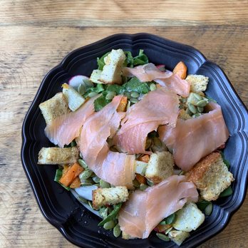 Cafe Wren - Salad with sourdough croutons and smoked salmon - Breakfast & Brunch Near Me - Milford, Pennsylvania