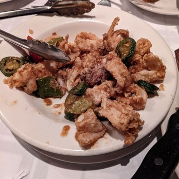 Hugo's Frog Bar and Chop House - Calamari - Steakhouses Near Me - Des Plaines, Illinois