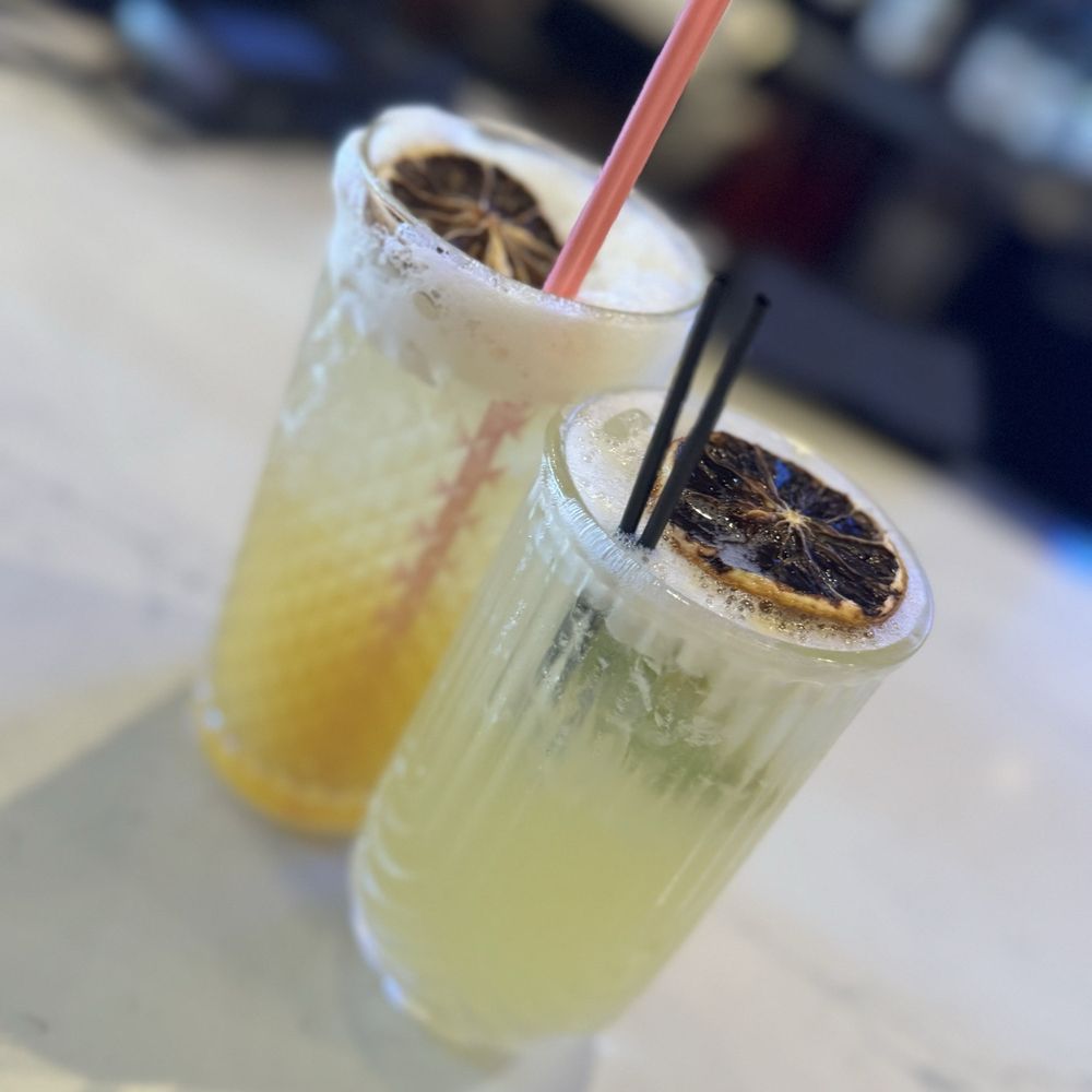Linjee Thai - Mocktail and passion fruit margarita - Thai Near Me - Alexandria, Virginia Linjee Thai - Mocktail and passion fruit margarita - Thai Near Me - Alexandria, Virginia