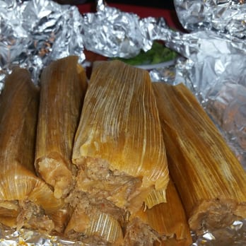 Delia's - 1/2 dz. Spicy Pork Tamales - Mexican Near Me - McAllen, Texas