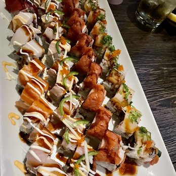 Sushiholic Arcadia - Sushi Bars Near Me - Phoenix, Arizona