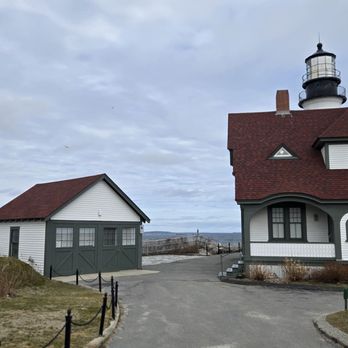 Portland Head Light - Parks Near Me - Cape Elizabeth, Maine Portland Head Light - Parks Near Me - Cape Elizabeth, Maine