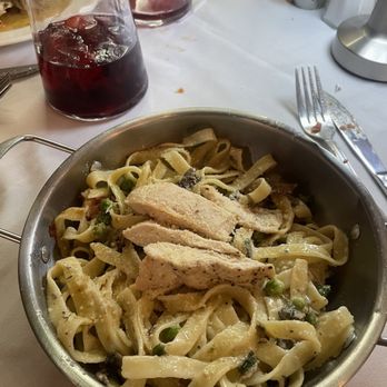 Mare e Monte - Fettucini di Parma + Chicken - Italian Near Me - San Antonio, Texas Mare e Monte - Fettucini di Parma + Chicken - Italian Near Me - San Antonio, Texas