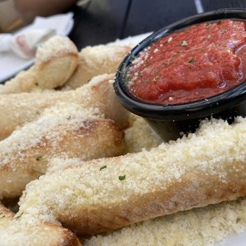 Sally O'Neal's Pizza Hotline - Pizza Bread sticks - Pizza Near Me - Tampa, Florida Sally O'Neal's Pizza Hotline - Pizza Bread sticks - Pizza Near Me - Tampa, Florida