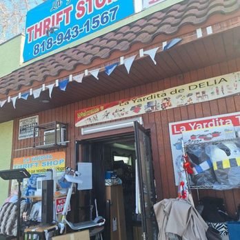 La Yardita Thrift Store - Thrift Stores Near Me - Los Angeles, California La Yardita Thrift Store - Thrift Stores Near Me - Los Angeles, California