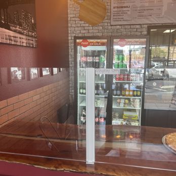Rocco's NY Pizza - Rocco's NY Pizza - Pizza Near Me - Las Vegas, Nevada