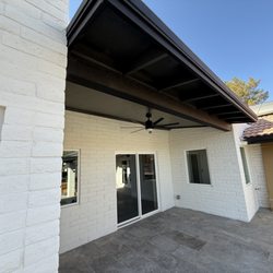 Pelle Construction